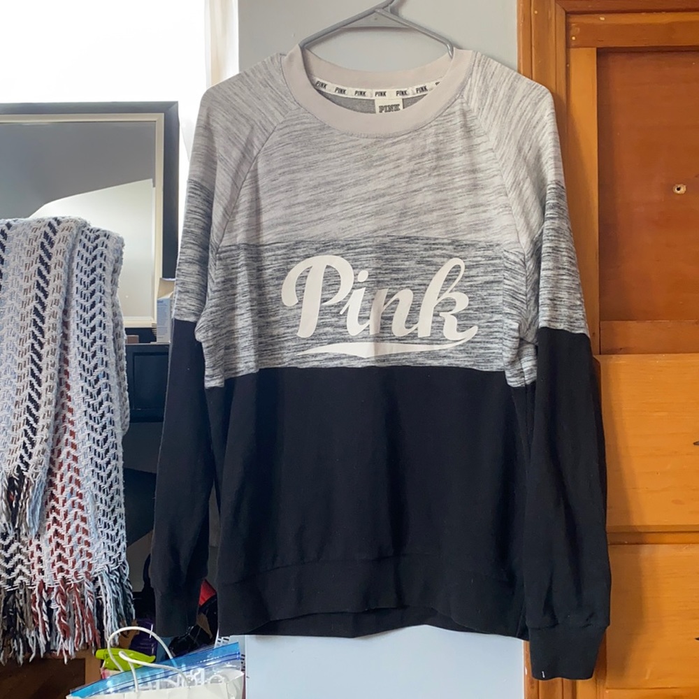 PINK crew neck sweatshirt